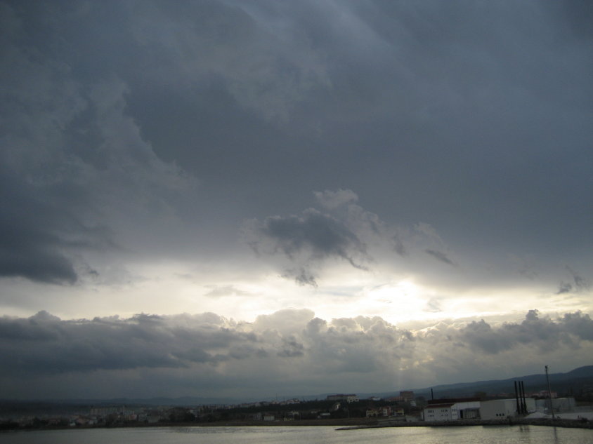 auf das Gemälde "Dichte Wolken (180)