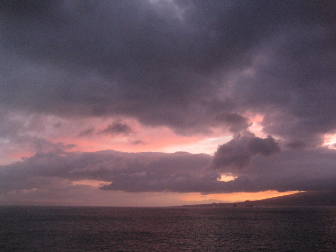 auf die Morgendämmerung über der Insel Pico (180)