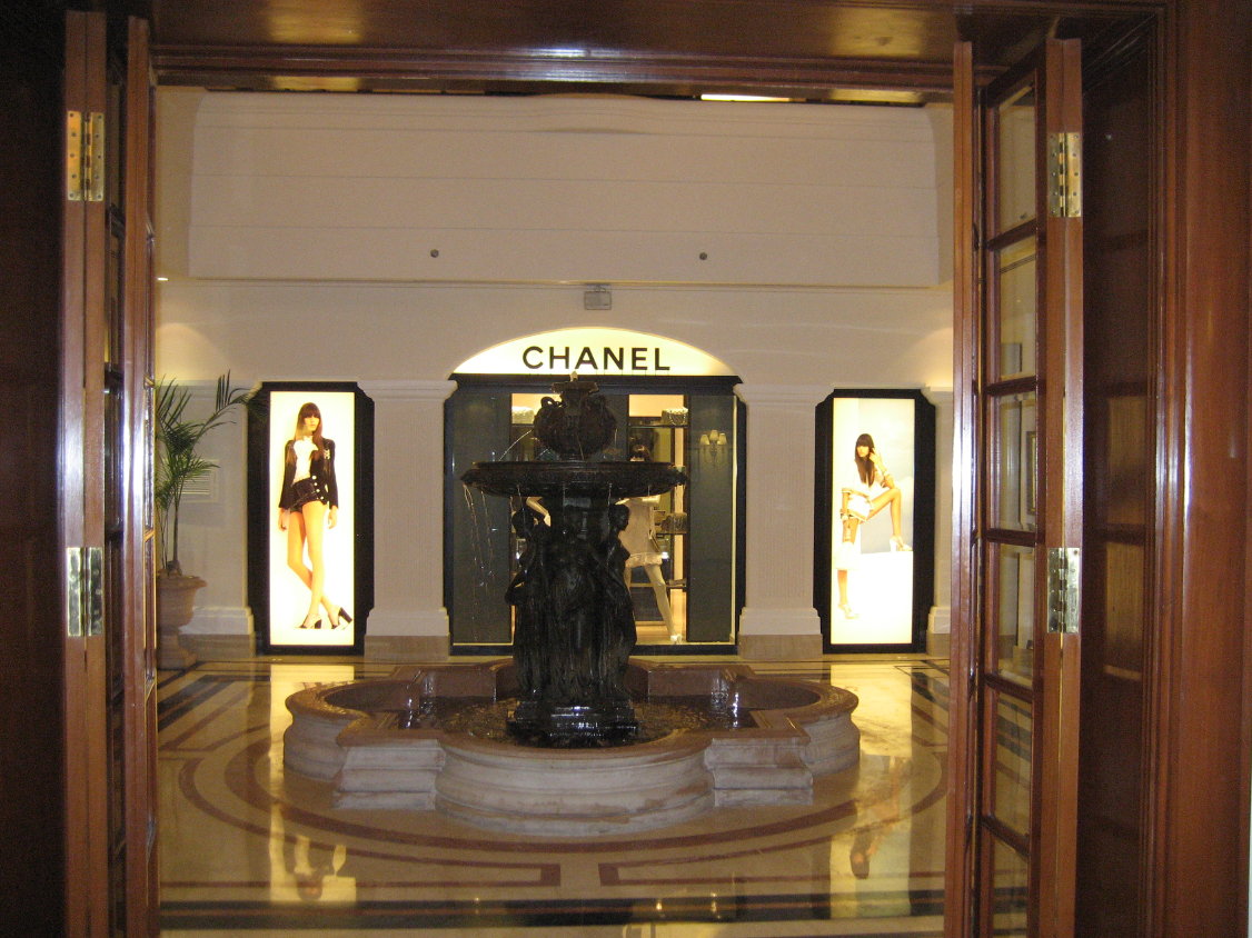 auf einen der Innenhöfe im The Imperial (180)