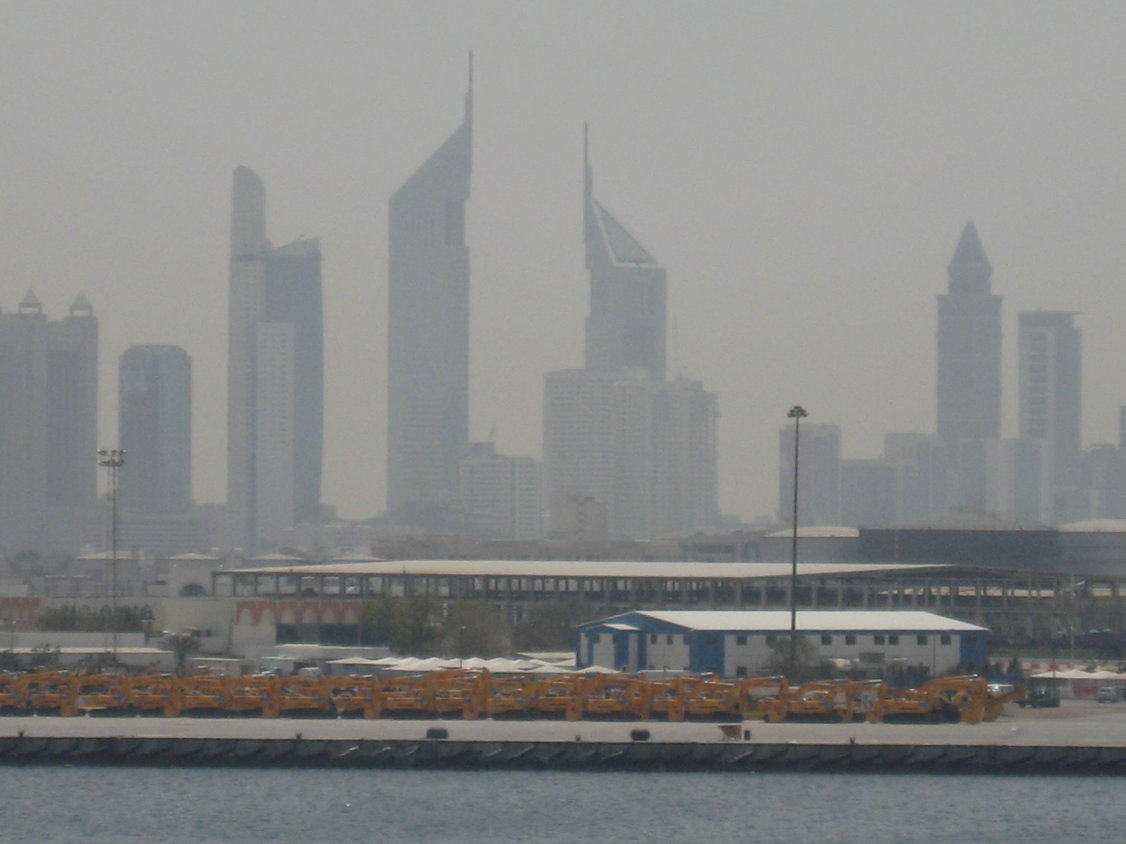 Dubai im Dunst (180)